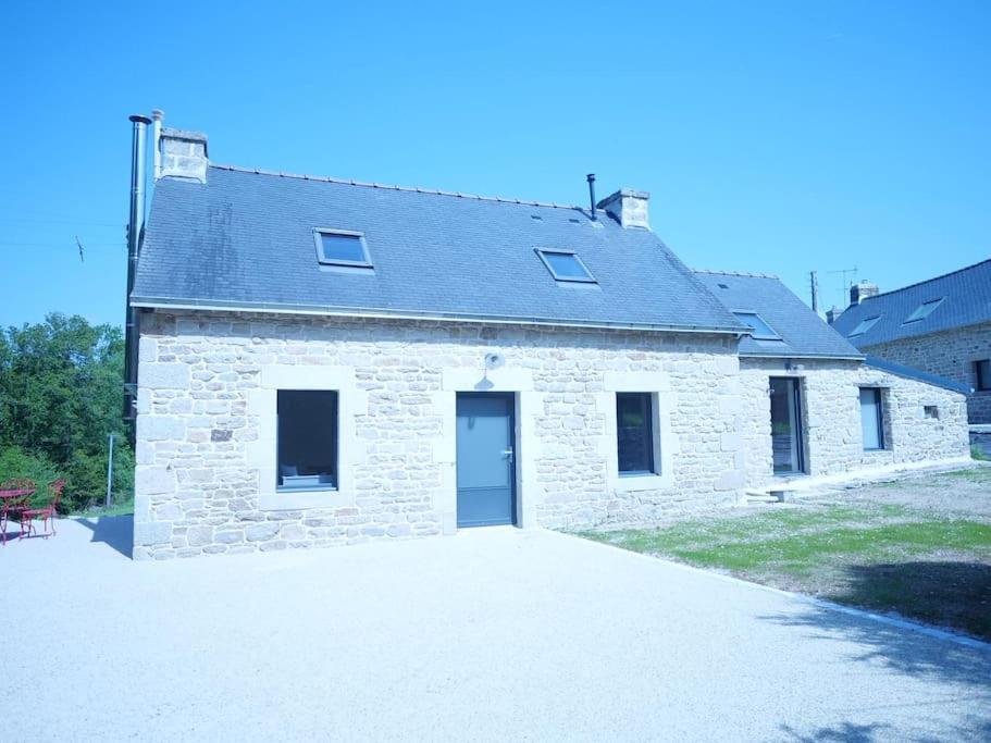 Dans Un Elevage D'alpagas Ferienhaus Mellionnec